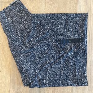 Lululemon vinyasa scarf